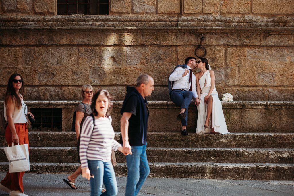 Natalia i Krzysztof. Sesja ślubna wykonana w Toskani. Ślub Polaków we włoszech.